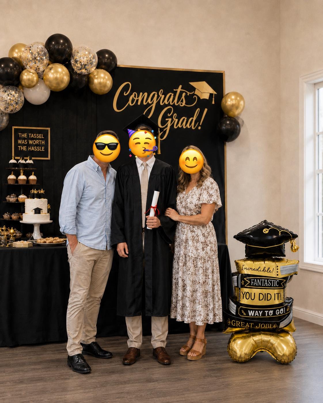 Graduation Books Balloon, You Did It Foil Balloon, Black Gold Grad Party Decor, Graduation Cap Book Stack