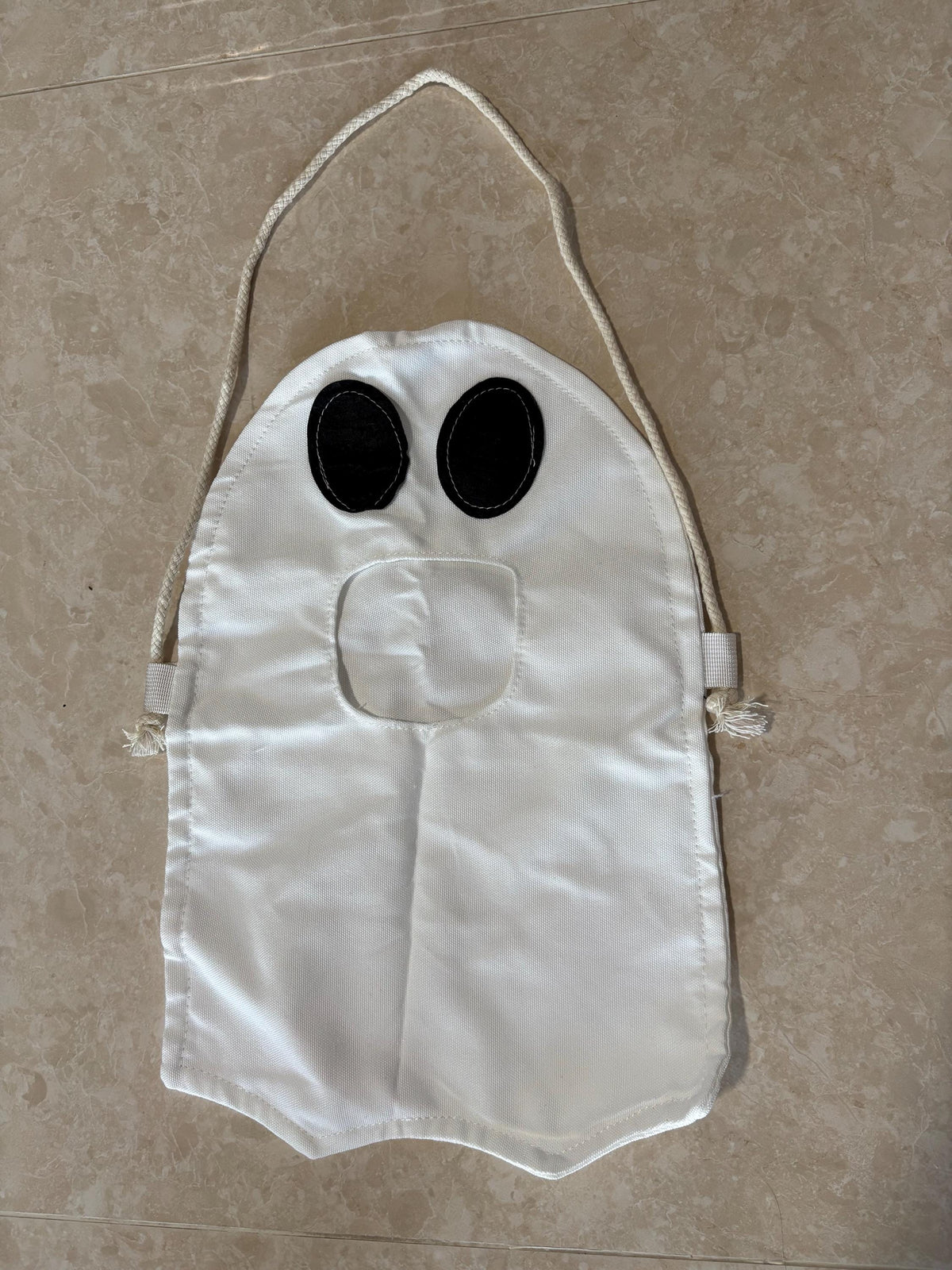 Halloween Ghost Treat Bags | Spooky Trick-or-Treat Party Favour (White, Orange)